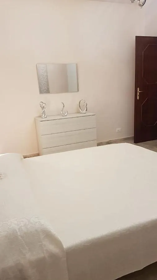 Casa Vacanze Il Girasole Balestrate Apartmán